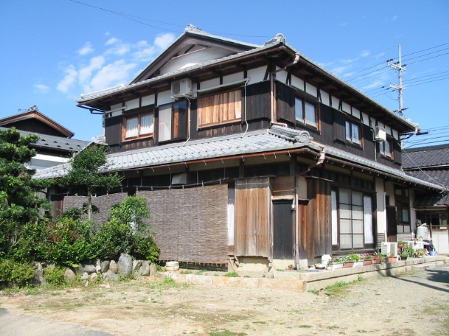 まきの館（本館）